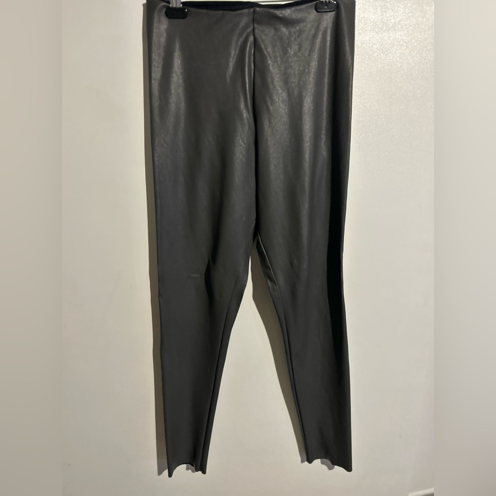 Faux leather legging